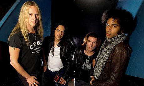 aliceinchains_aciklama_1