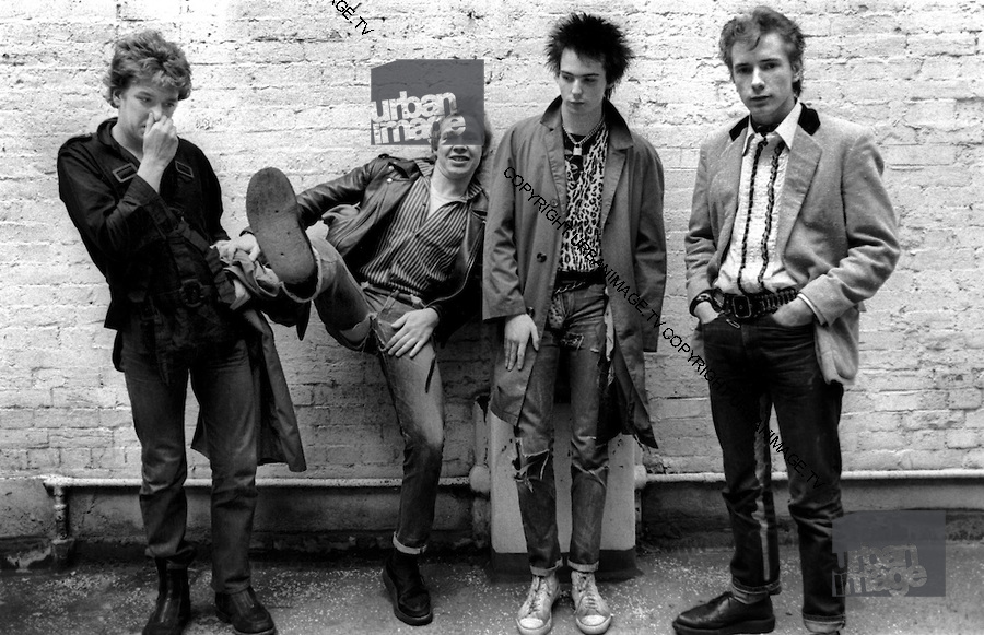 Sex Pistols Oxford Street Glitterbest photosession